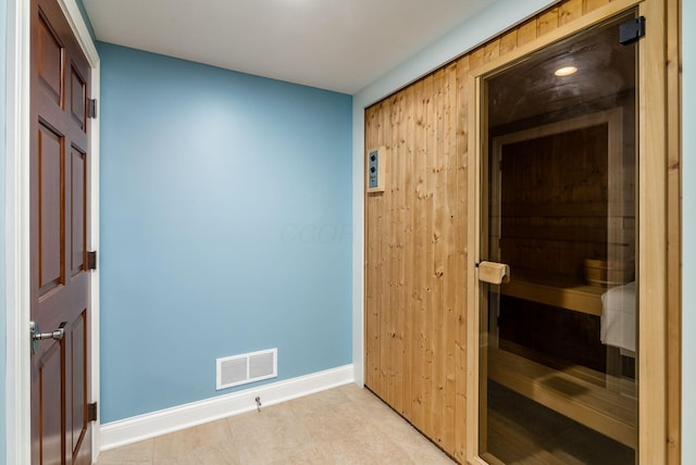 10492 Allen Rd, Pickerington, OH 43147 - relaxing sauna with baseboards