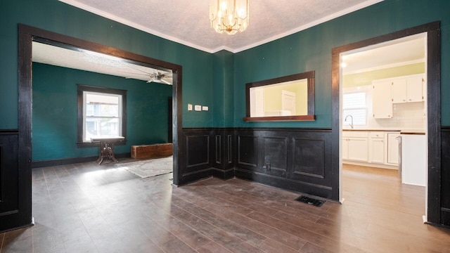 1541 Linden Ave, Zanesville, OH 43701