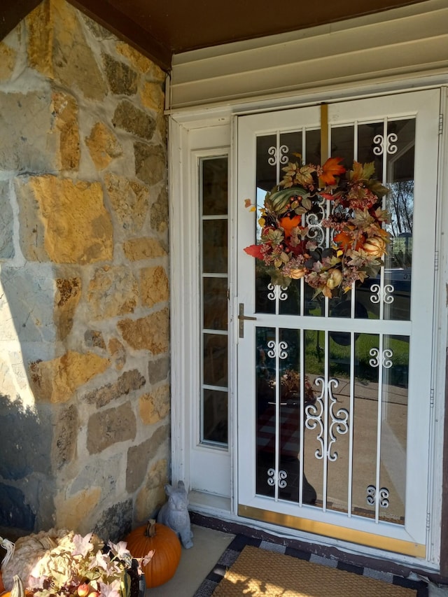 view of property entrance