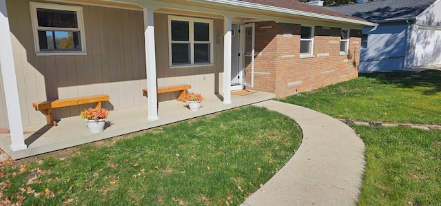 5608 Cardinal Dr, Orient, OH 43146 - entrance to property with brick siding and a lawn