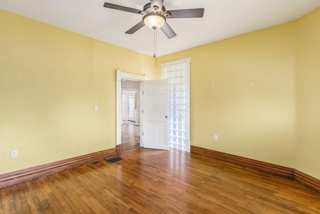 2402 E Ave, Columbus, OH 43202 - unfurnished room featuring wood finished floors and ceiling fan