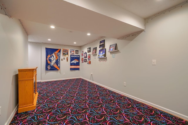 recreation room with carpet floors