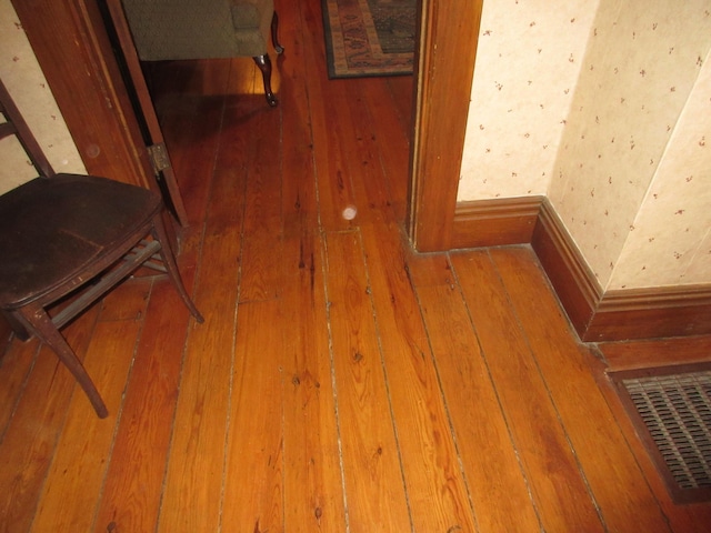 room details with wood-type flooring