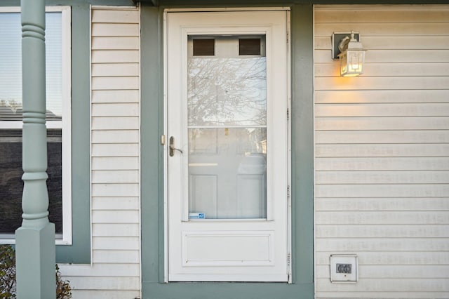 view of entrance to property