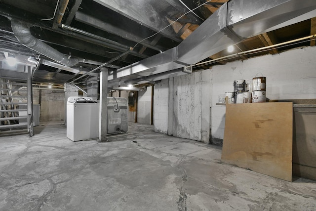 basement featuring washer / clothes dryer