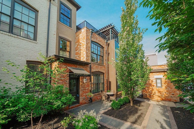 exterior space featuring a patio area