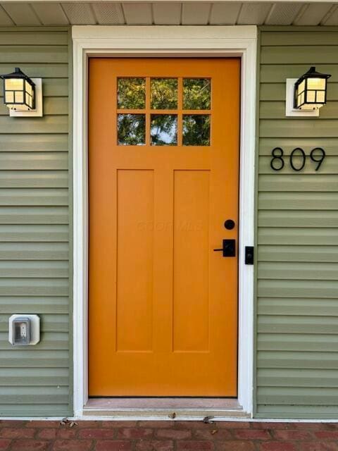 view of doorway to property