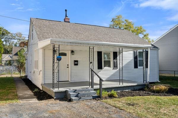 bungalow-style house featuring a porch