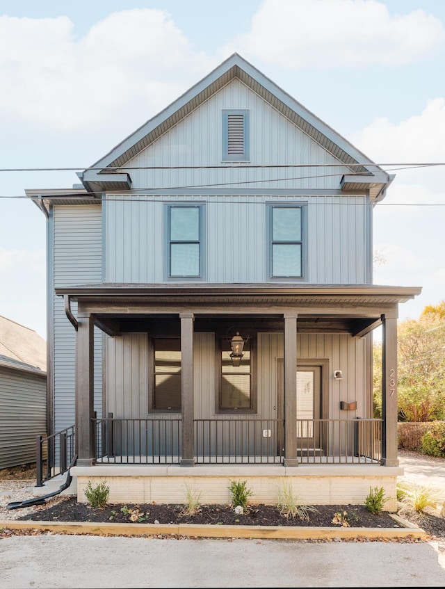 view of front of house featuring covered porch