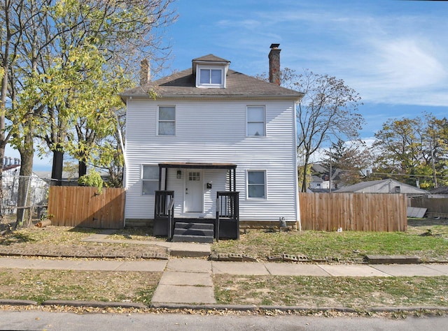 view of front of property