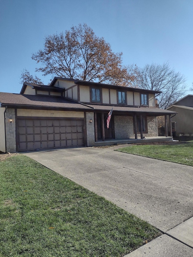 view of front facade with a front yard