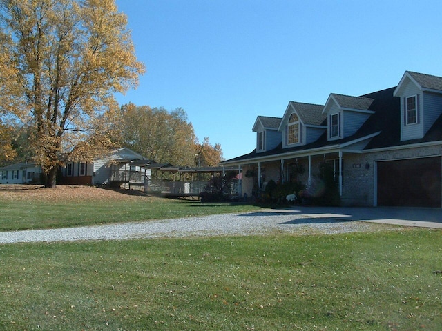 view of yard with a garage