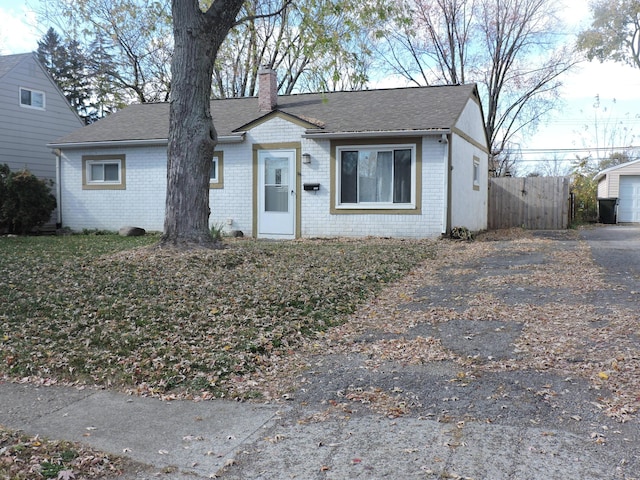 view of front of property