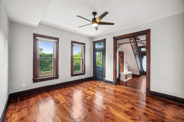 35 E Arcadia Ave, Columbus, OH 43202 - spare room with wood-type flooring and a ceiling fan