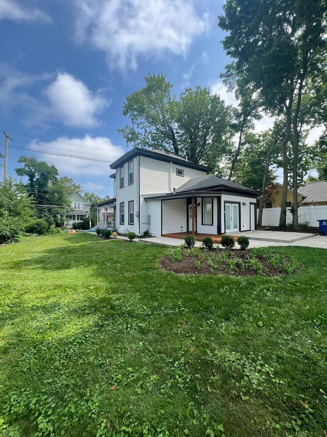 35 E Arcadia Ave, Columbus, OH 43202 - view of side of property with driveway
