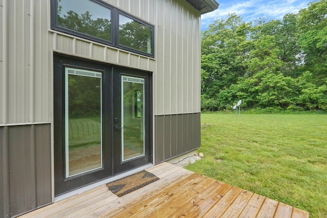 20020 Commercial Point Rd, Circleville, OH 43113 - property entrance featuring a yard and a deck