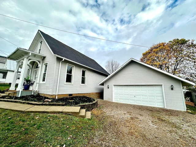 view of property exterior