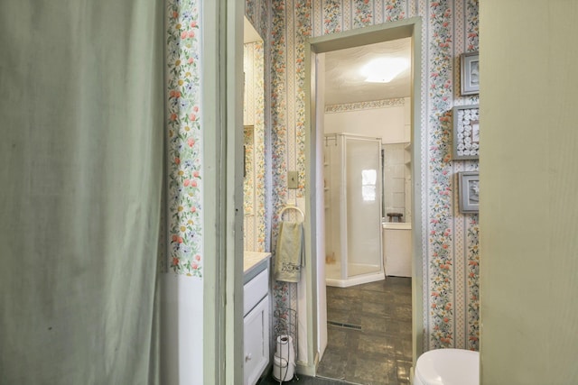 760 Henpeck Rd, Utica, OH 43080 - bathroom with wallpapered walls, vanity, and a shower