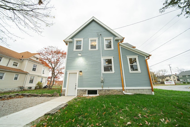 exterior space with a lawn