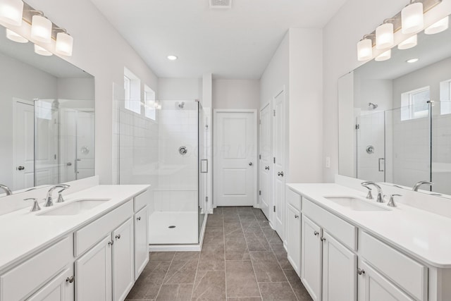 800 Heritage Blvd, Delaware, OH 43015 - full bath with plenty of natural light, a sink, and a shower stall