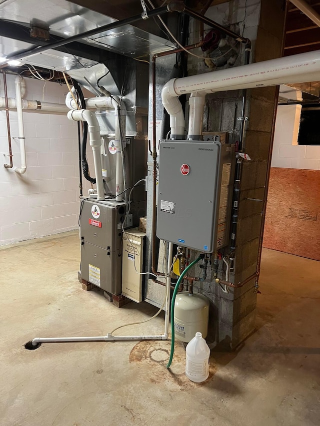 utility room with heating unit