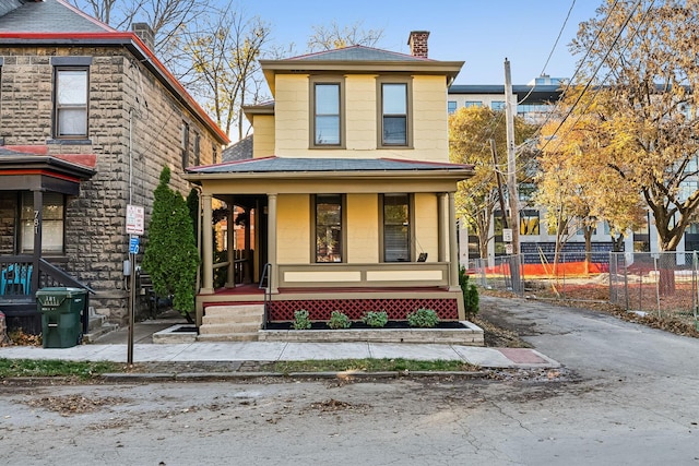 view of front of property featuring covered porch