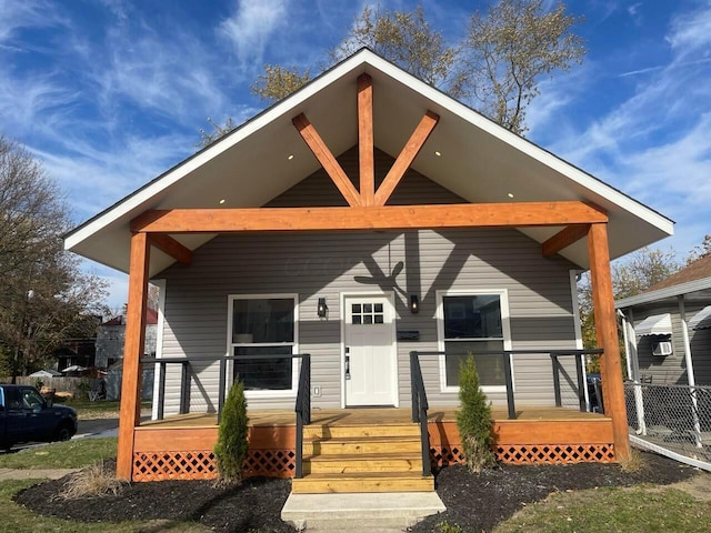 view of front facade with covered porch