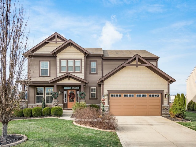 craftsman-style house with a front yard