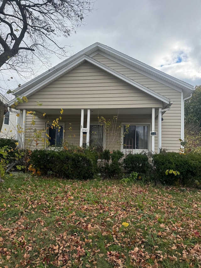 view of front of home with covered porch