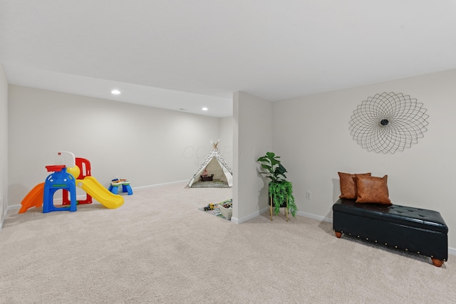 game room with carpet floors