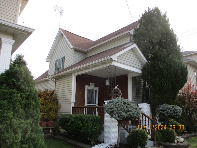 view of front of home with a porch