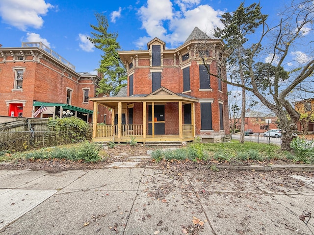 view of italianate house