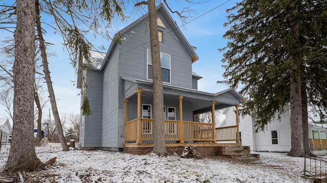 view of front facade featuring covered porch