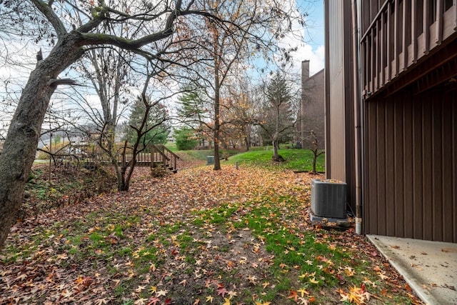 view of yard with cooling unit