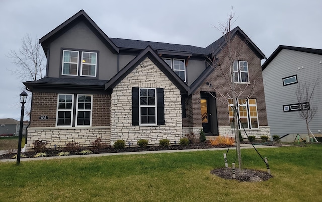 view of front of house with a front yard