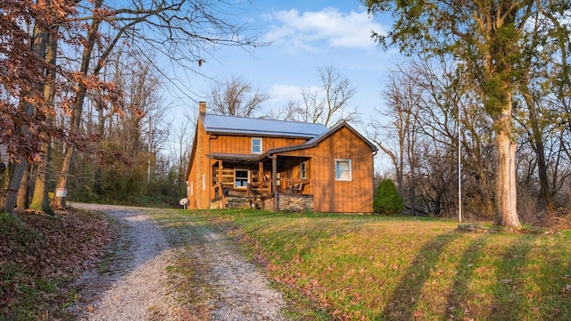 view of front facade with covered porch