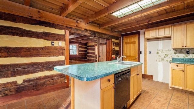 kitchen with dishwasher, wooden ceiling, a kitchen island with sink, sink, and beamed ceiling