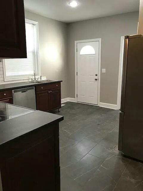 foyer featuring sink