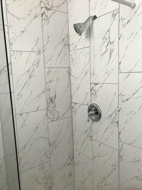 room details with tiled shower