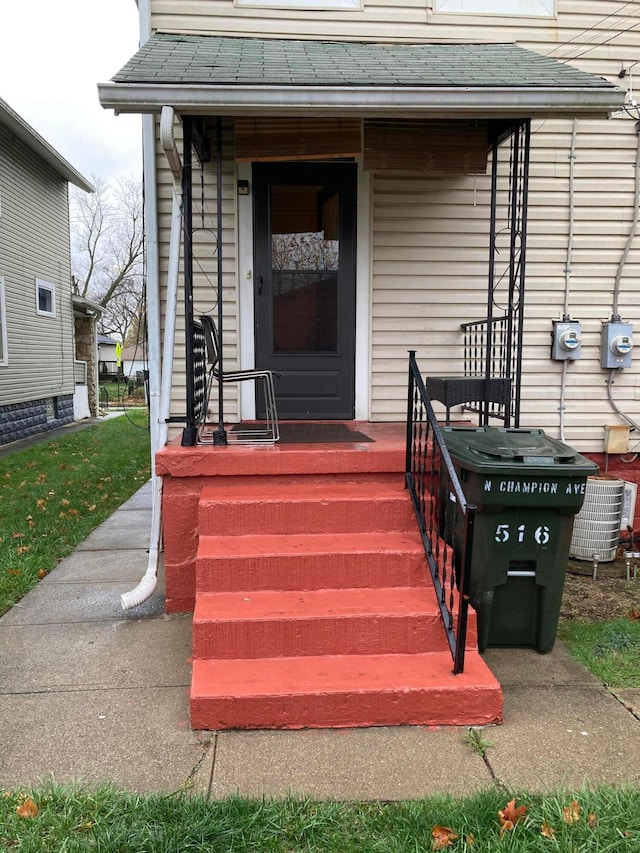 entrance to property with cooling unit