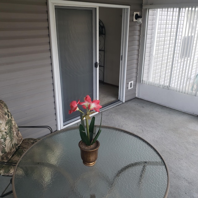 view of sunroom / solarium