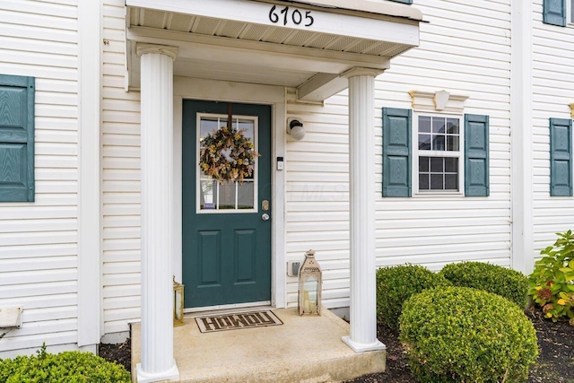 view of entrance to property