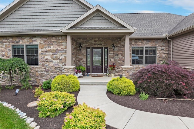 doorway to property with covered porch