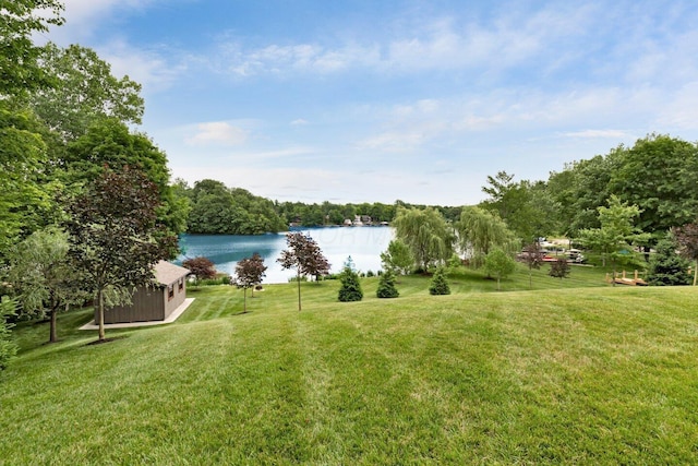 view of yard with a water view