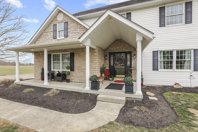 view of front facade featuring covered porch