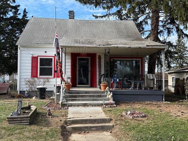 view of front of house featuring a porch