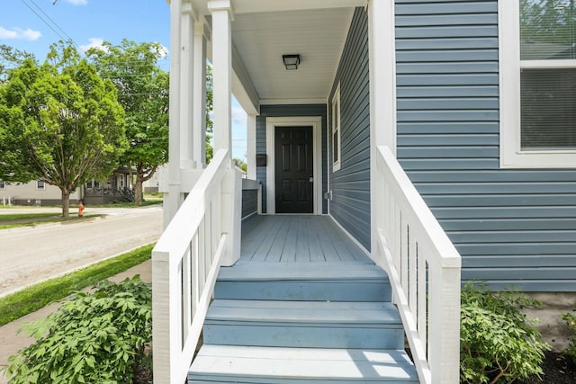 view of entrance to property