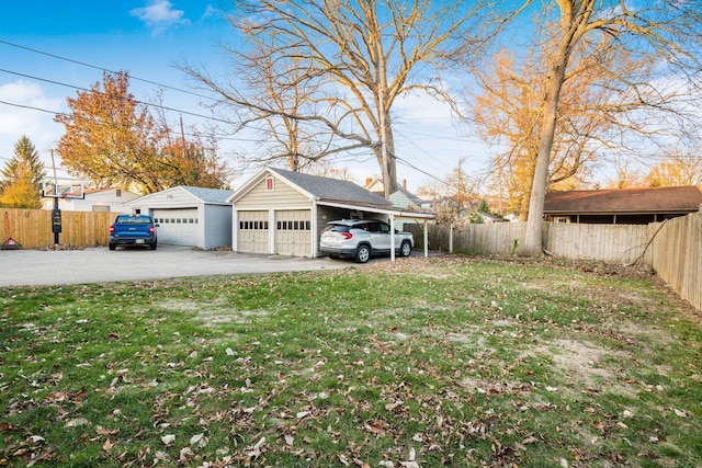 view of yard featuring a carport