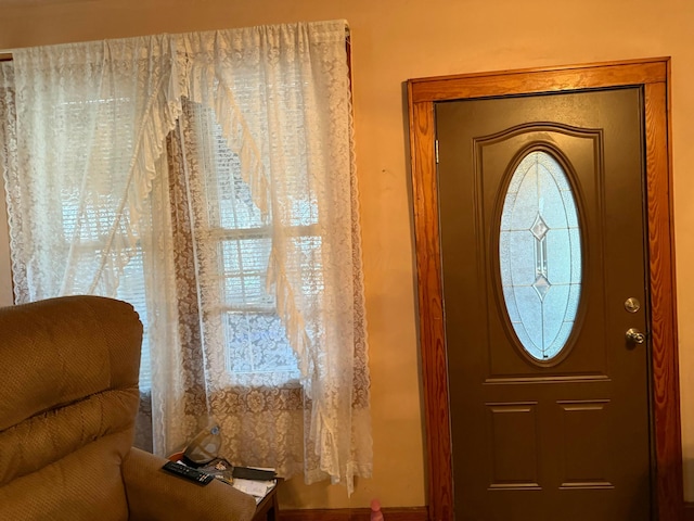 784 E Front St, Logan, OH 43138 - view of entrance foyer