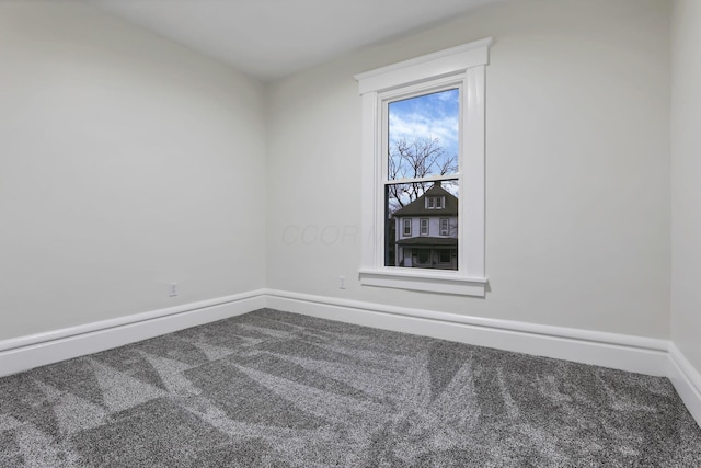 view of carpeted spare room